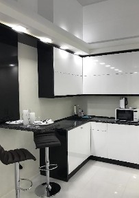 Квартира посуточно, 1к студия, м. Голосеевская, ул. Ломоносова 5 корп2