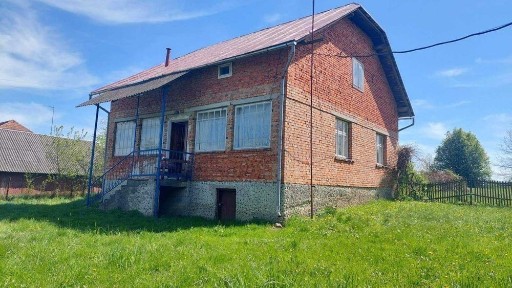 Продам будинок в селі Нижні гаї