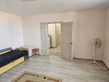 Продажа 3-комнатной квартиры 75 м², Николая Михновского ул., 2