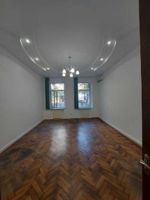 Качественная 4-х комн квартира ул Толстого 127м2 свой вход дворовая