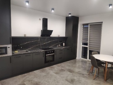 Оренда квартири подобово вул. Героїв 128-ї бригади (8-го Березня) 48А