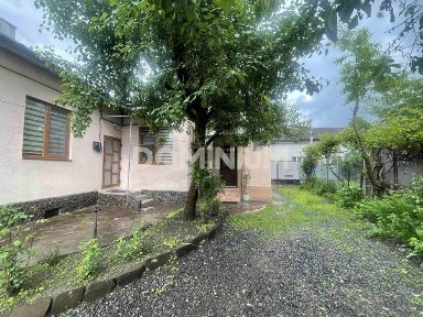 Продається будинок в м. Хуст