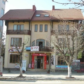 Подобова оренда квартири м. Чортків