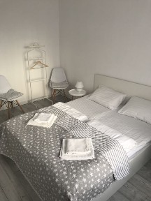 Квартира 2-х кімнатна подобово р-н вокзала