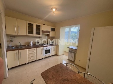 Продається квартира м. Виноградів вул. Промінь