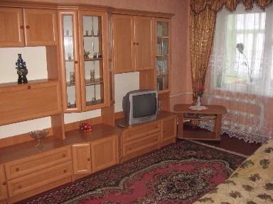 Здам подобово затишну 1-ну квартиру