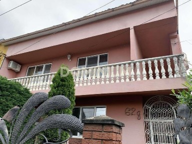 Продається чудовий будинок у м. Виноградів, вул. Чкалова