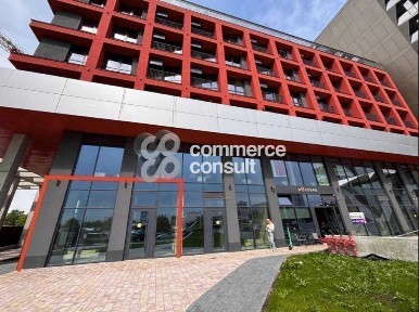 Оренда фасаду в І лінії, ЖК HELGA