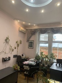 Продається офіс в центрі
