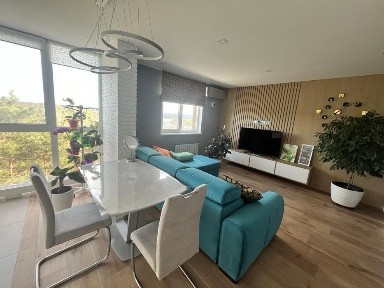 Продам 3 кімнатну квартиру з ремонтом