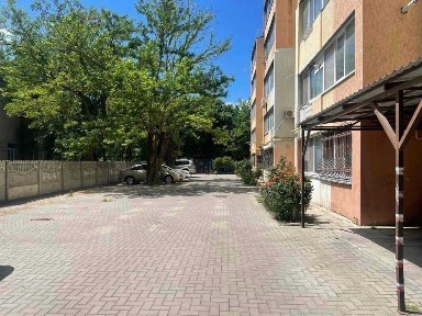 Продаю квартиру. Миколаївська. Новобудова