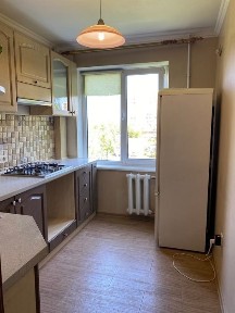 Продам 2-х комнатную квартиру на Добровольского