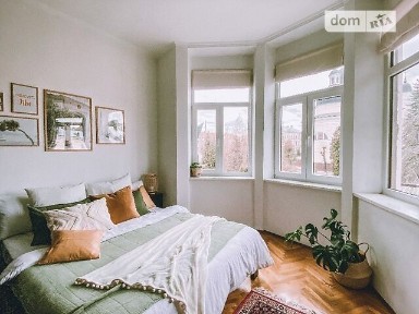 Подобова оренда 2кімн. квартири на вул. Кобилянської, 31 м. Чернівців