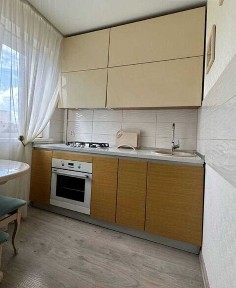 Продам двокімнатну квартиру