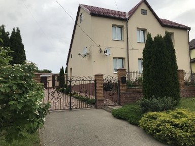 Купуйте будинок в м. Корсунь-Шевченківський Черкаська обл. Є ВІДНОВЛЕННЯ