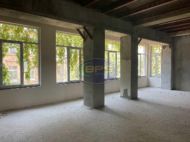 Одеса, вулиця Ніни Строкатої, площа 900 кв. м, район Приморський, вул. Ніни Строкатої 13