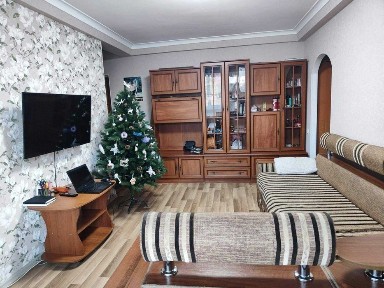 Продам 3-х кімнатну квартиру Правий берег (можна за сертифікатом)