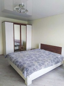 1 кім. Вул. Рєпіна, Новобудова