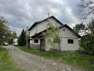 Будинок в Заріччі кафе “Млин”