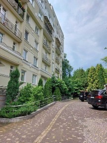 Продаж дворівневої квартири на вул. Конотопська 25 р-н Коновальця