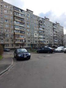 Воскресенка. Проспект Р. Шухевича. 3разд. кв-ра. торг.