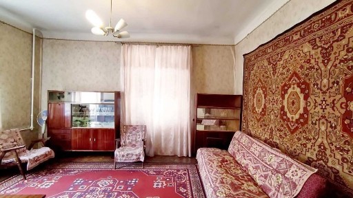 3-комнатная «сталинка» с гаражом, Адмиральский проспект