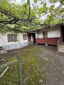 Продається будинок по вулиці Мукачівській