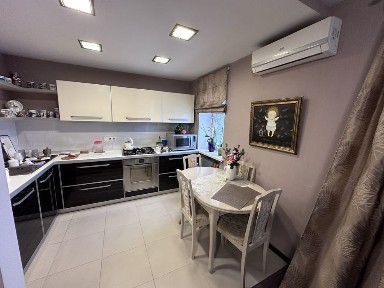 Продаж квартири центр