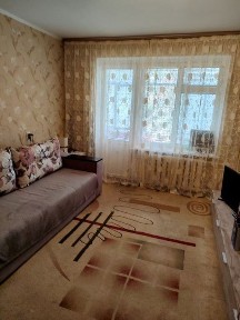 Продається 2-кімнатна квартира на Алмазному