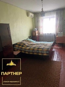-Продам 2 кімнату квартиру в центральній частині міста