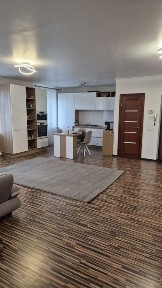 Продаж 3 кім. квартири по вул. Степана Бандери