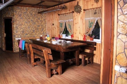 Дом с банькой и бильярдом