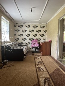 Продам будинок р-н. Довжок.