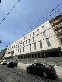 Оренда приміщення на 2 поверсі нового ТЦ на Дорошенка 2, центр Львова