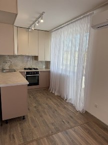 Продаж трьох кімнатної квартири р-н Підгоряно