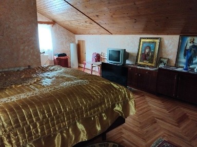 Продаємо будинок майже у центрі м. Свалява Закарпатської області