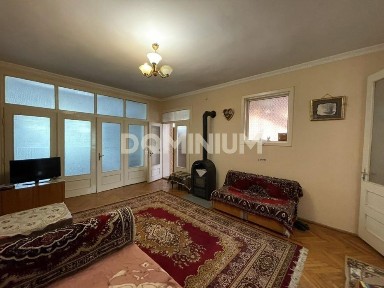 Продається будинок в м. Виноградів вул. Персикова 40 а