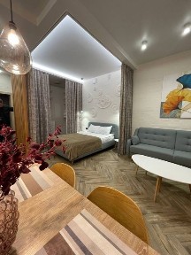 Сдам 1 к студию в ЖК Затышный на Победе