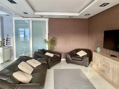 Продаж 2-кімнатної квартири 70 м², Пантелеймоновская вул.