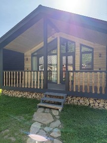 Котедж біля лісу 2