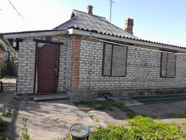 Продається житловий будинок в районі педучилища