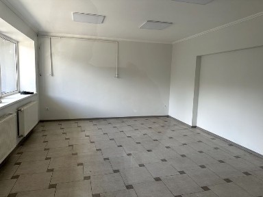 Здається офісне приміщення з складом