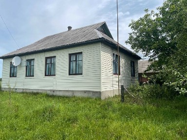 Продам будинок м. Баранівка (мікрорайон Заріччя)