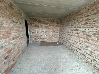 Продаж 3-ри кімнатна Весняна 9, Половки