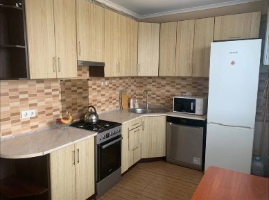 Продаж 4 кімнатноі