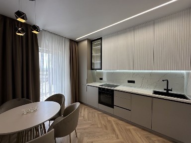 Стильная квартира в Кадоре на Краснова