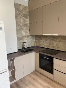 Сдам свою квартиру в ЖК Парк Совиньон.