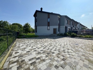 Котедж у м. Львів, вул. Райдужна