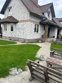 Новий приватний будинок адекватної площі 160 м2 з ремонтом
