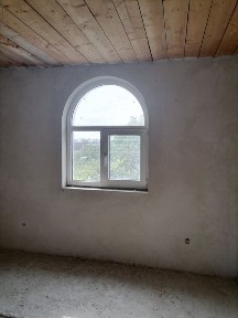 Клузів, Виноградна 6